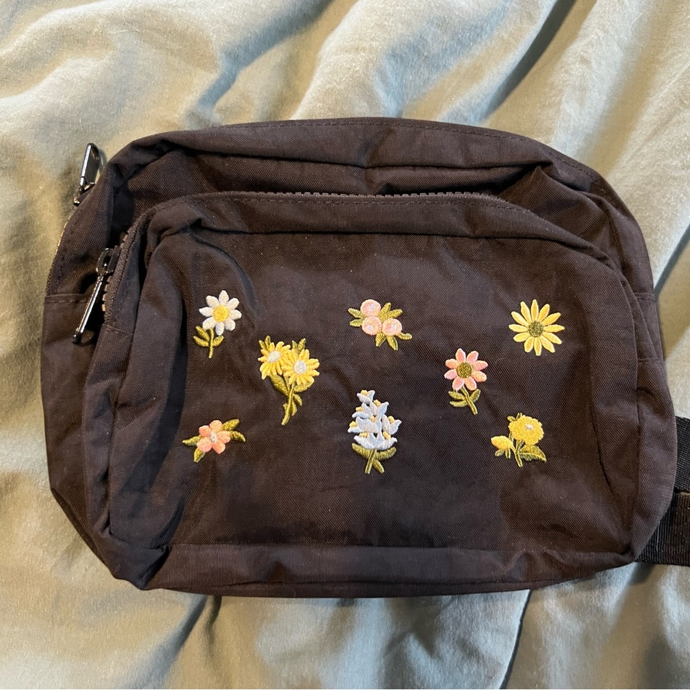 BAGGU belt bag